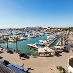 Marina Plaza By Garvetur Апартаменты *