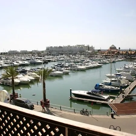 Apartment Marina Plaza By Garvetur