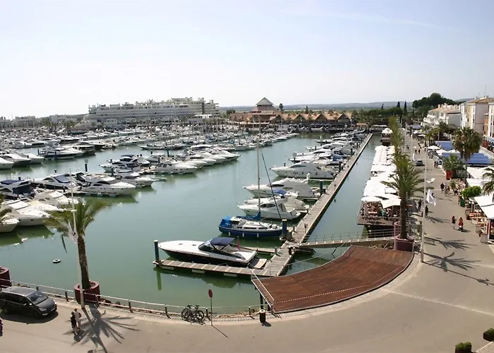 Marina Plaza By Garvetur * Vilamoura