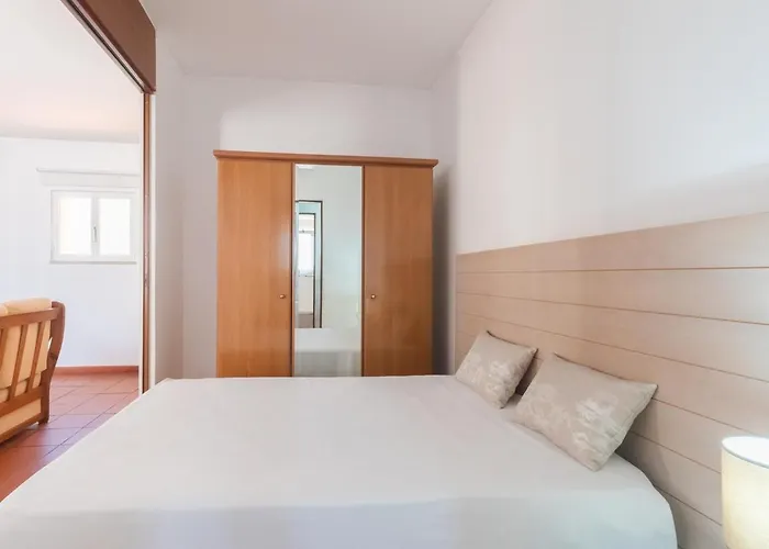 Marina Plaza By Garvetur *