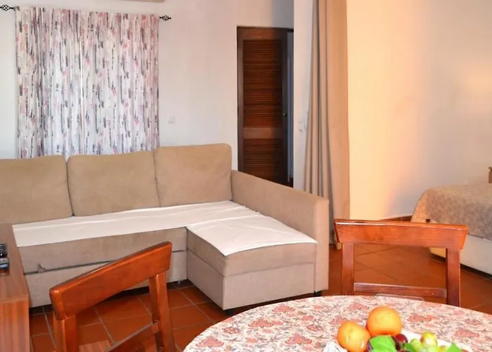 Marina Plaza By Garvetur Apartman